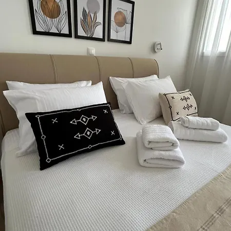 Emilia * ארמופוליס